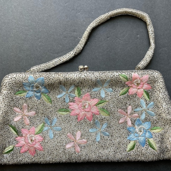 Vintage beaded and embroidered purse. Made in Japan.